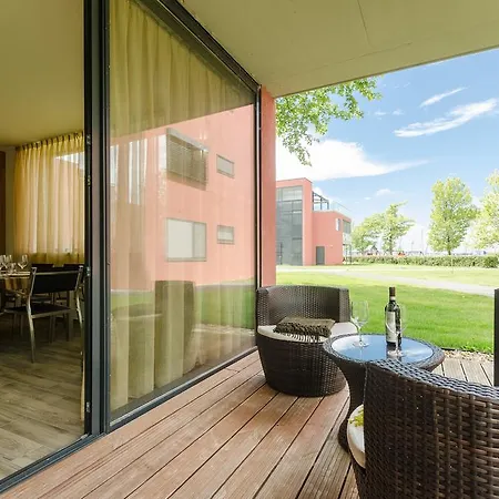 Balatonbee Apartman Apartment Balatonlelle